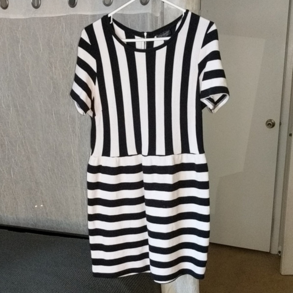 B&W Topshop mini dress